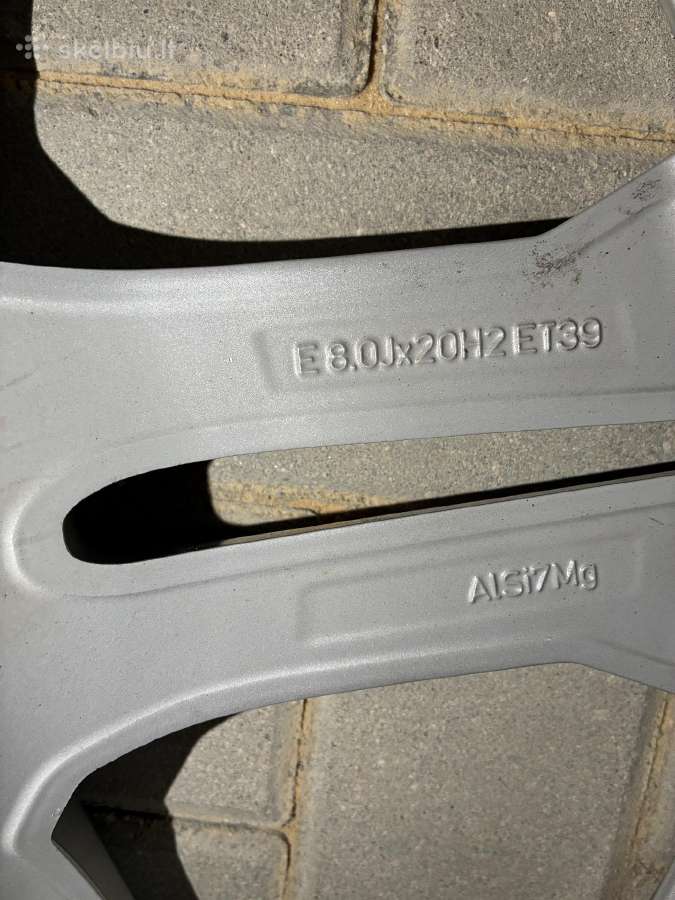 Audi R20 originalus ziemines padangos 255/40 - nuotraukos Nr. 11