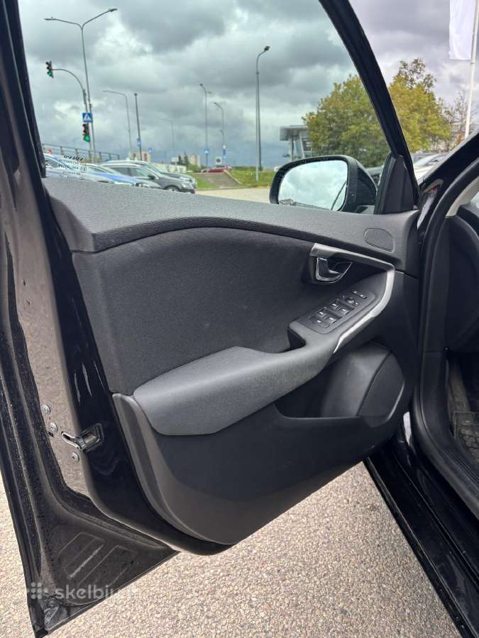 Volvo V40 2016 m. 2.0 D 88 kw - nuotraukos Nr. 24