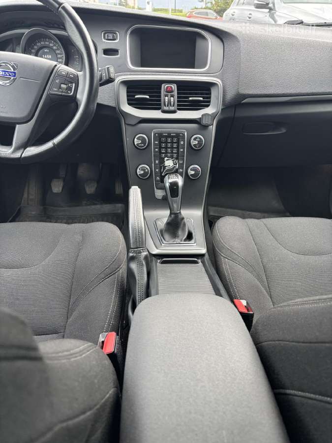 Volvo V40 2016 m. 2.0 D 88 kw - nuotraukos Nr. 31