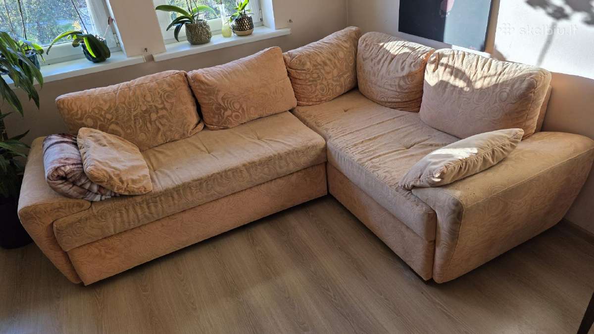 Valgomojo stalas su kėdėmis - nuotraukos Nr. 5