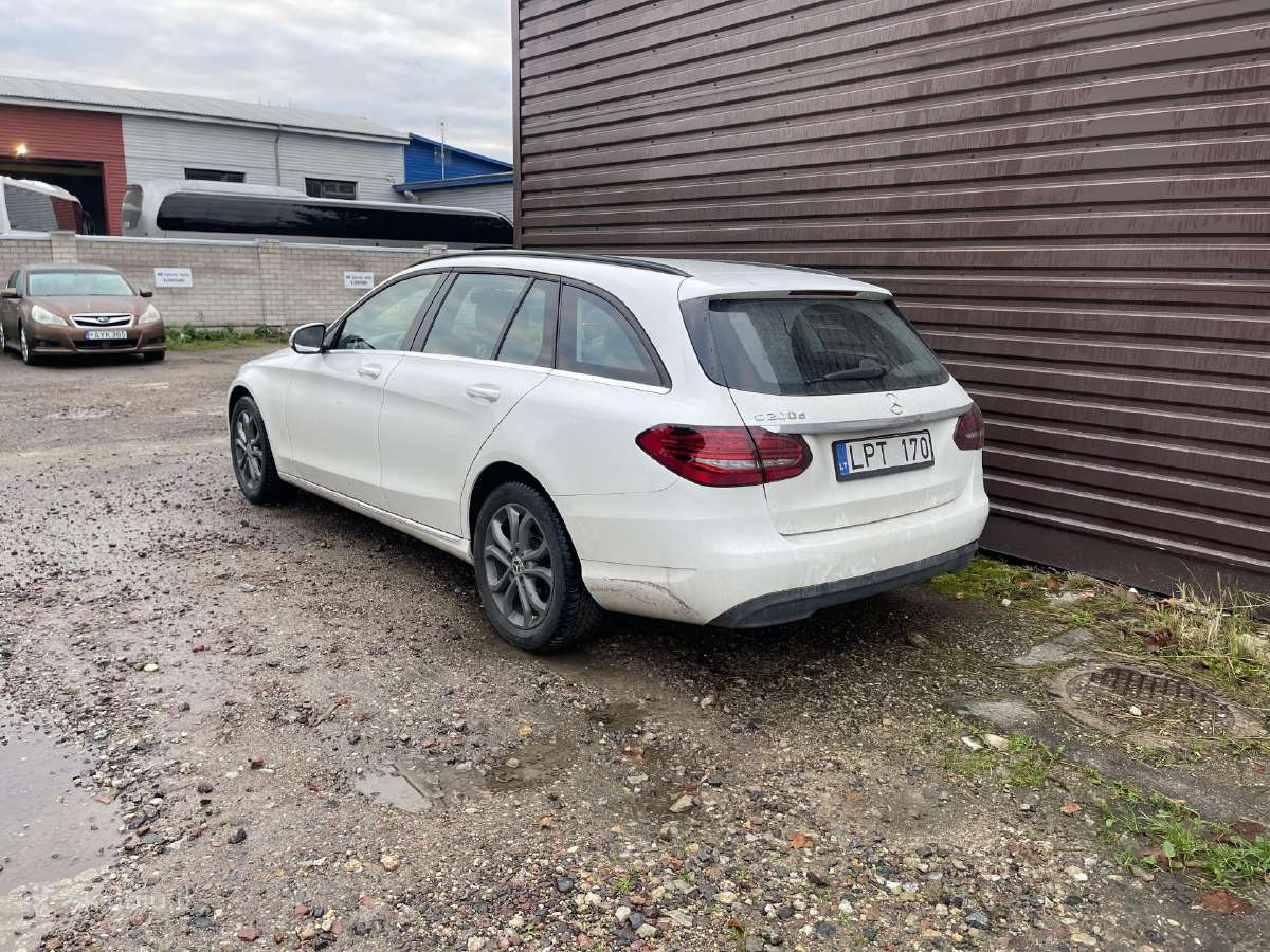 Mercedes Benz C200d - nuotraukos Nr. 2