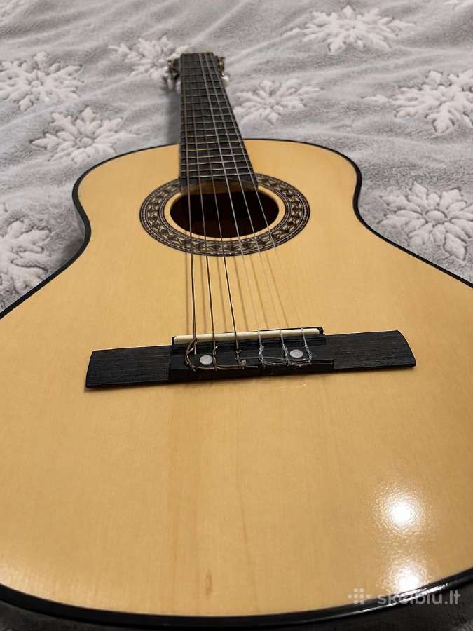 Geros būklės klasikinė gitara - nuotraukos Nr. 2