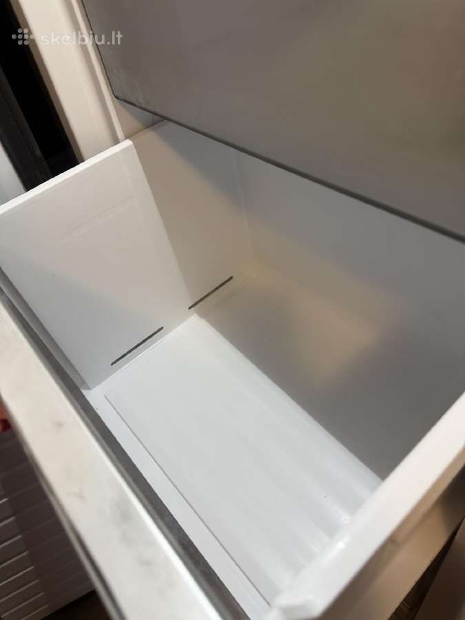 Parduodamas Aeg 7000 Serijos Šaldiklis – 400 € - nuotraukos Nr. 3