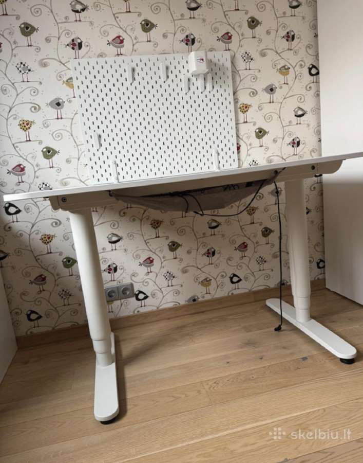 Ikea automatinis pakeliamas stalas - nuotraukos Nr. 5