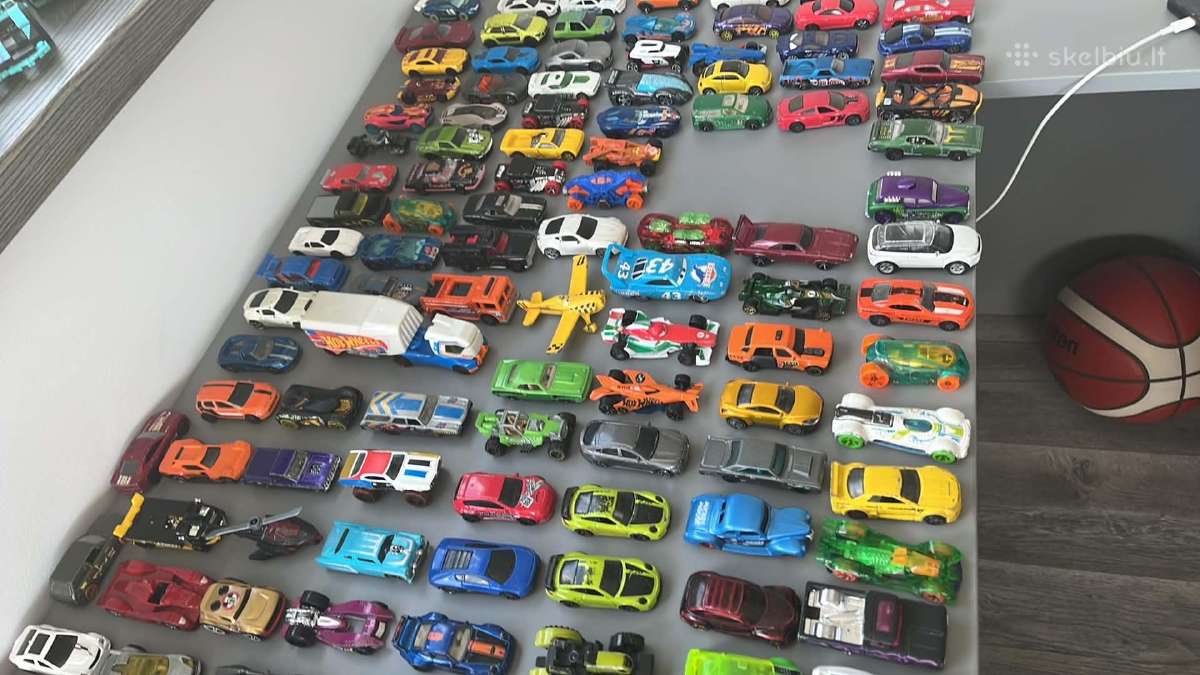 Hot Wheels mašinytės - nuotraukos Nr. 12
