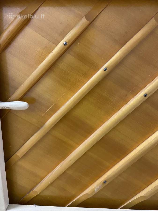 Parduodamas juodas pianinas Petrof mod. 102 Čekija - nuotraukos Nr. 13