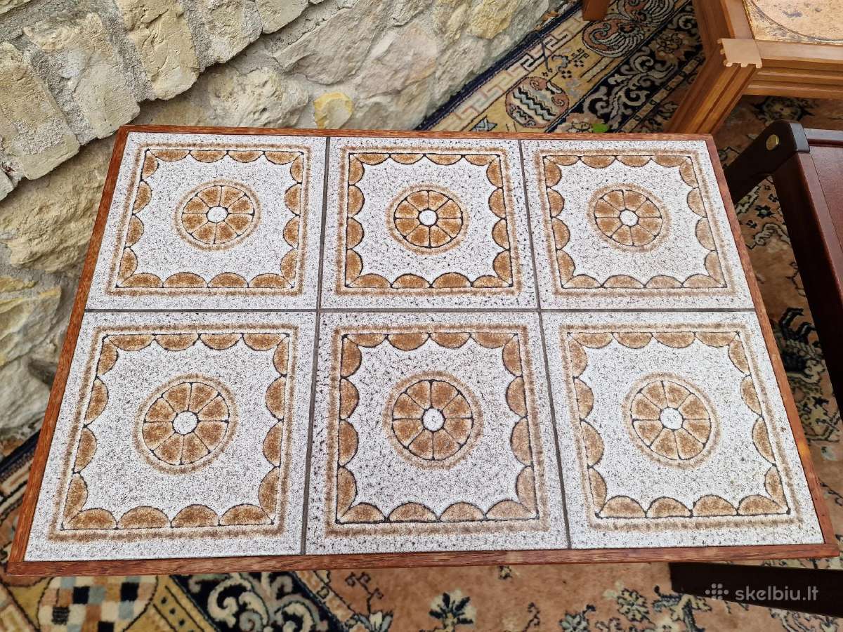 Vintažiniai mid century staliukai - nuotraukos Nr. 23