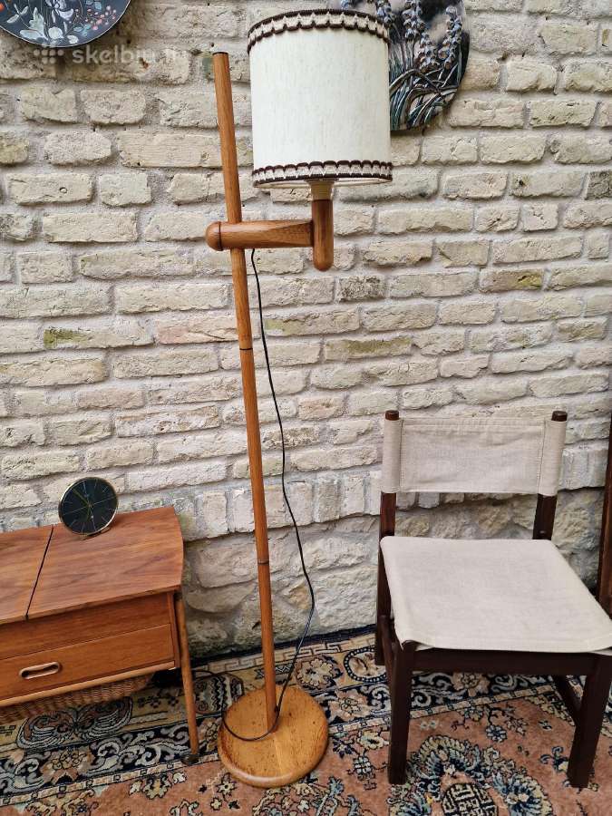 Vintažinis mid century ąžuolinis toršeras - nuotraukos Nr. 2