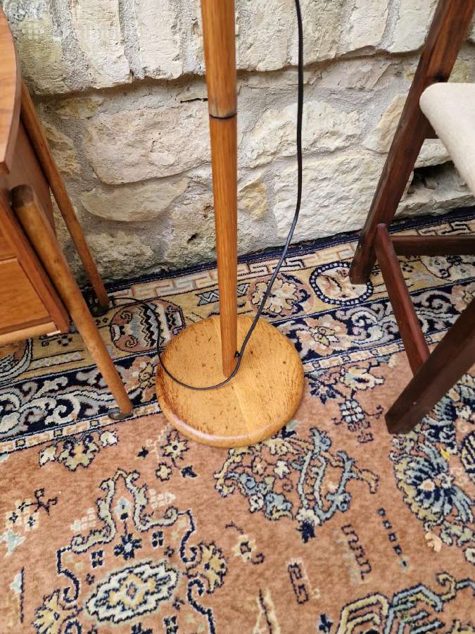 Vintažinis mid century ąžuolinis toršeras - nuotraukos Nr. 3
