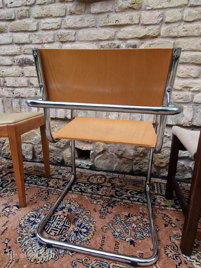 Vintažinės mid century interjerinės kėdės ir pufai - nuotraukos Nr. 25