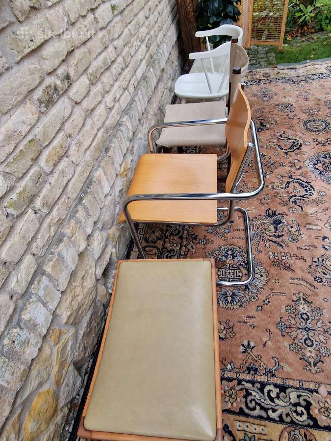 Vintažinės mid century interjerinės kėdės ir pufai - nuotraukos Nr. 27
