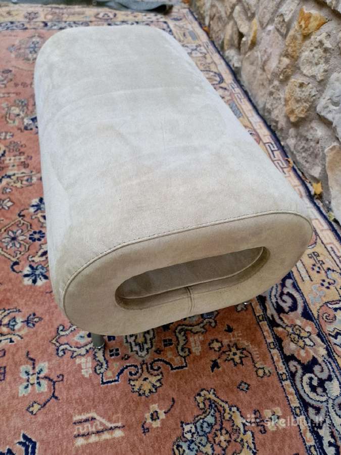 Vintažinės mid century interjerinės kėdės ir pufai - nuotraukos Nr. 30