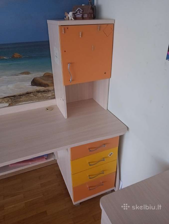 Parduodu jaunuolio baldų komplektą - nuotraukos Nr. 8