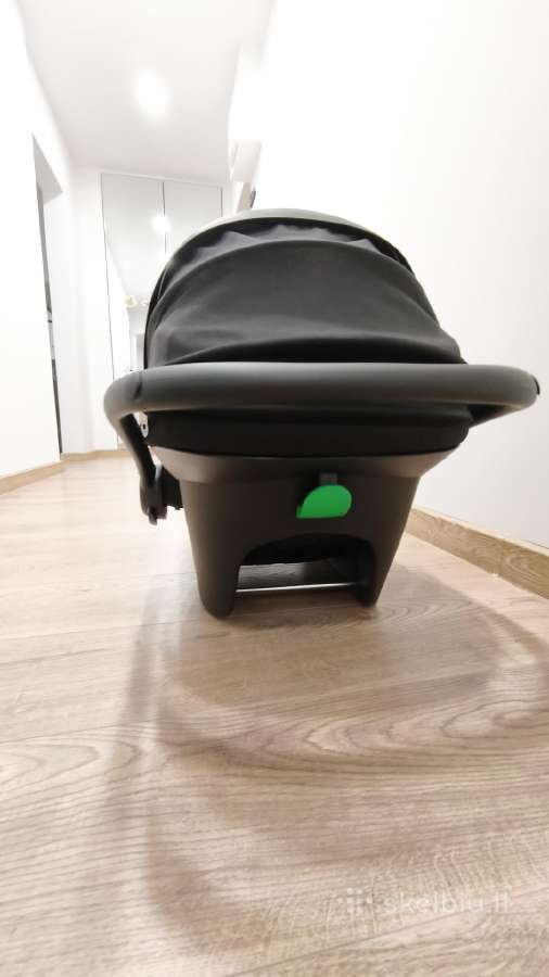 Automobilinė kėdutė Lionelo i-size Astrid Black - nuotraukos Nr. 4