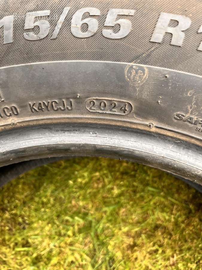 R16 215/65 Kumho Wintercraft Ws51 ice Suv - nuotraukos Nr. 3