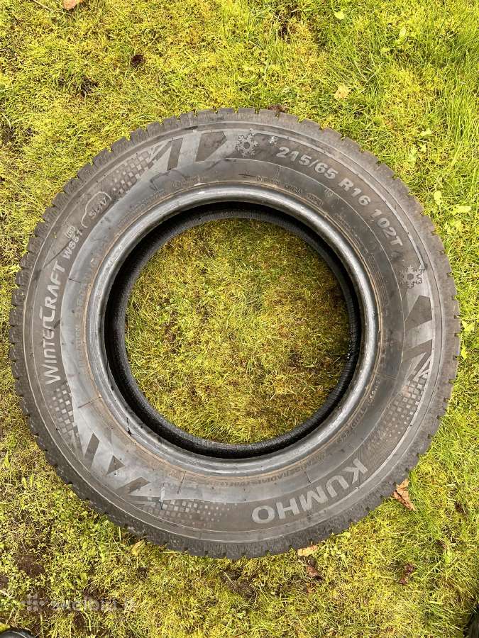 R16 215/65 Kumho Wintercraft Ws51 ice Suv - nuotraukos Nr. 4