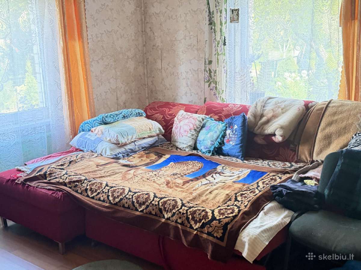Parduodu spintą ir dvi lovas/sofas - nuotraukos Nr. 5