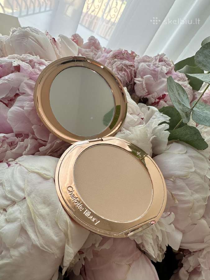 Charlotte Tilbury kompaktinė pudra - nuotraukos Nr. 2