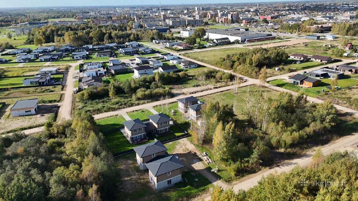 Parduodami sublokuoti namai už Pc Eifelis - nuotraukos Nr. 5