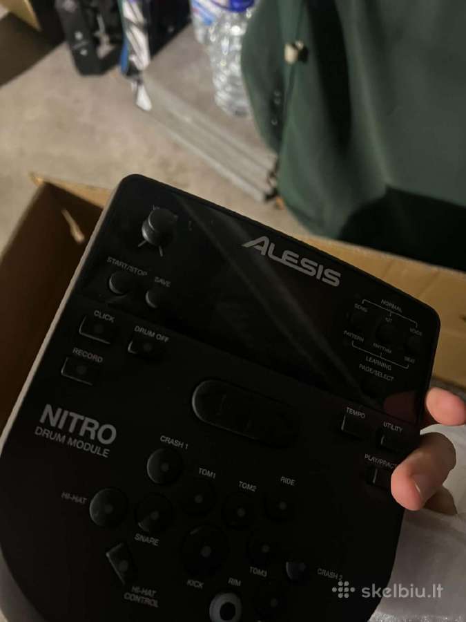 Alesis Nitro Mesh Kit elektroniniai būgnai + kėdė - nuotraukos Nr. 5