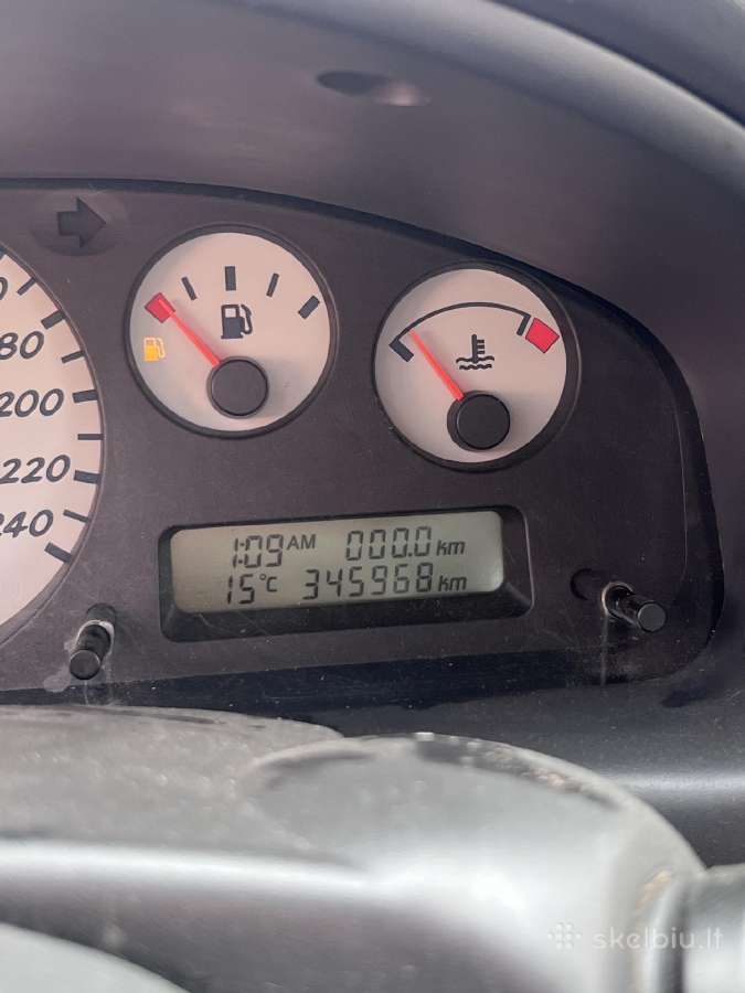 Nissan Almera - nuotraukos Nr. 6
