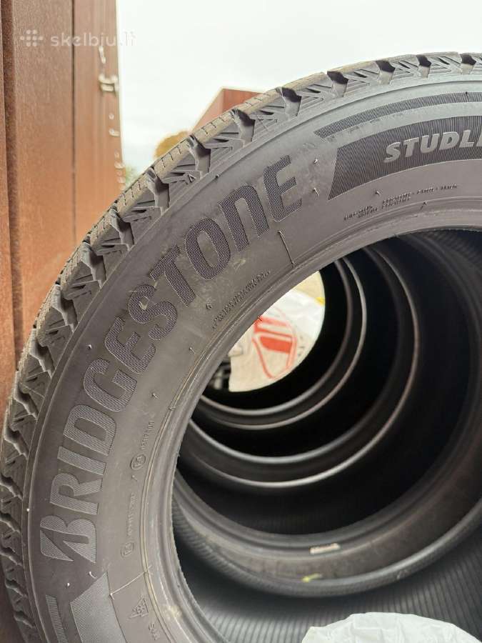 Žieminės padangos Bridgestone Blizzak 225/60 R18 - nuotraukos Nr. 2