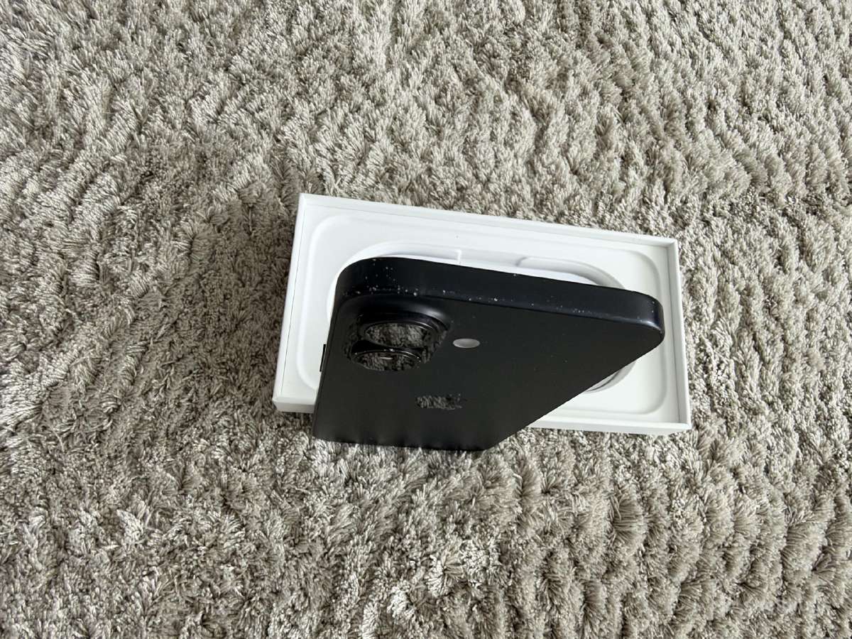 Telefonas - iPhone 16 - nuotraukos Nr. 8