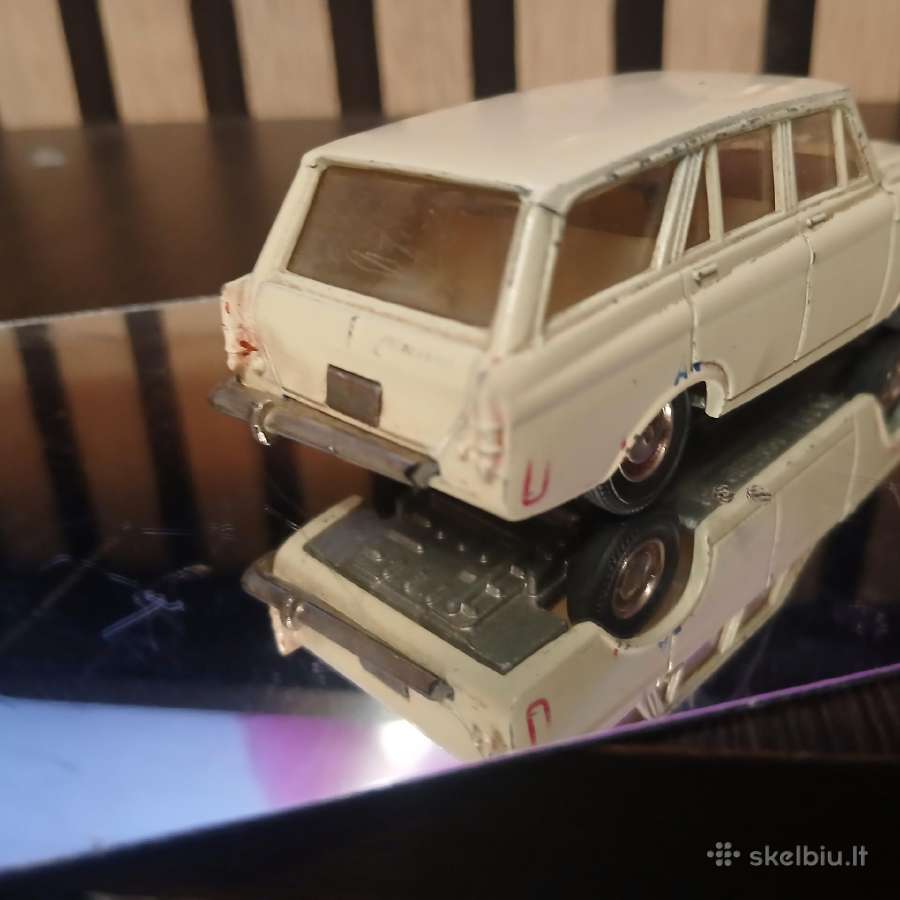 Sovietinė metalinė mašinėlė Moskvič - nuotraukos Nr. 7