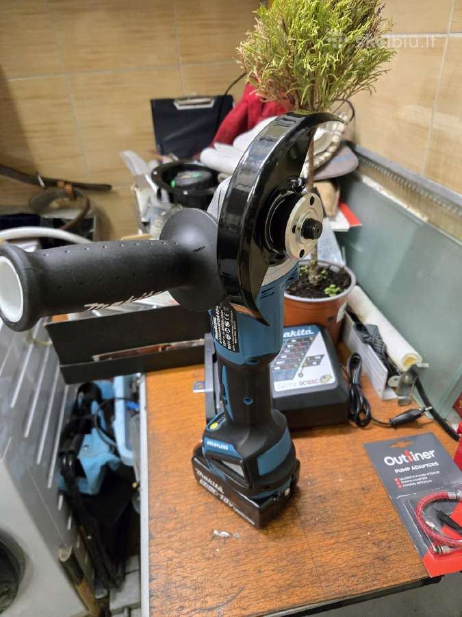 Makita Dga404 kampinis šlifuoklis (bulgarkė) - nuotraukos Nr. 3