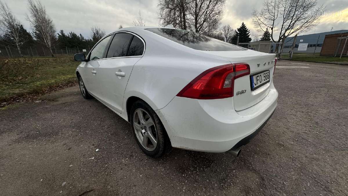 Volvo s60 2.5l, sedanas - nuotraukos Nr. 4
