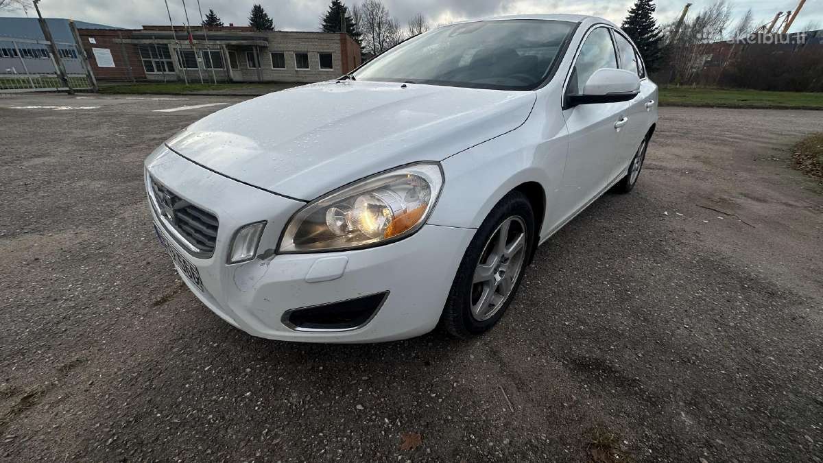Volvo s60 2.5l, sedanas - nuotraukos Nr. 2