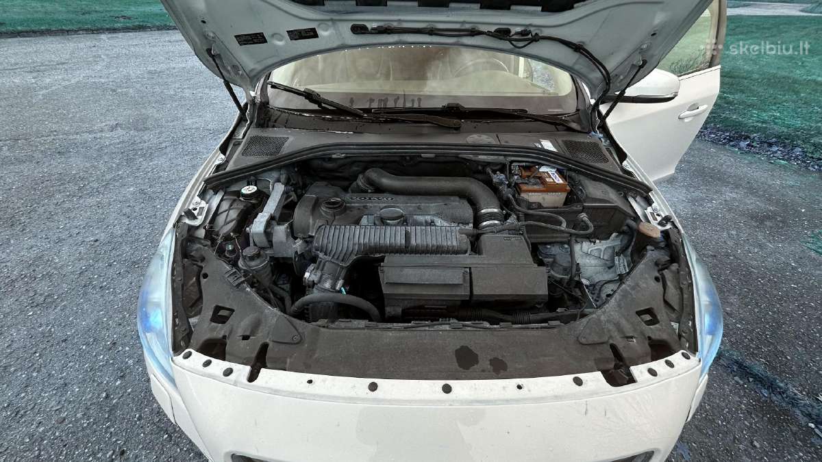 Volvo s60 2.5l, sedanas - nuotraukos Nr. 9
