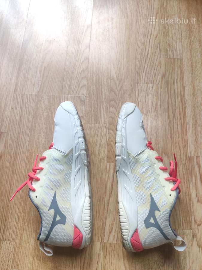 Mizuno sporto batai - nuotraukos Nr. 2