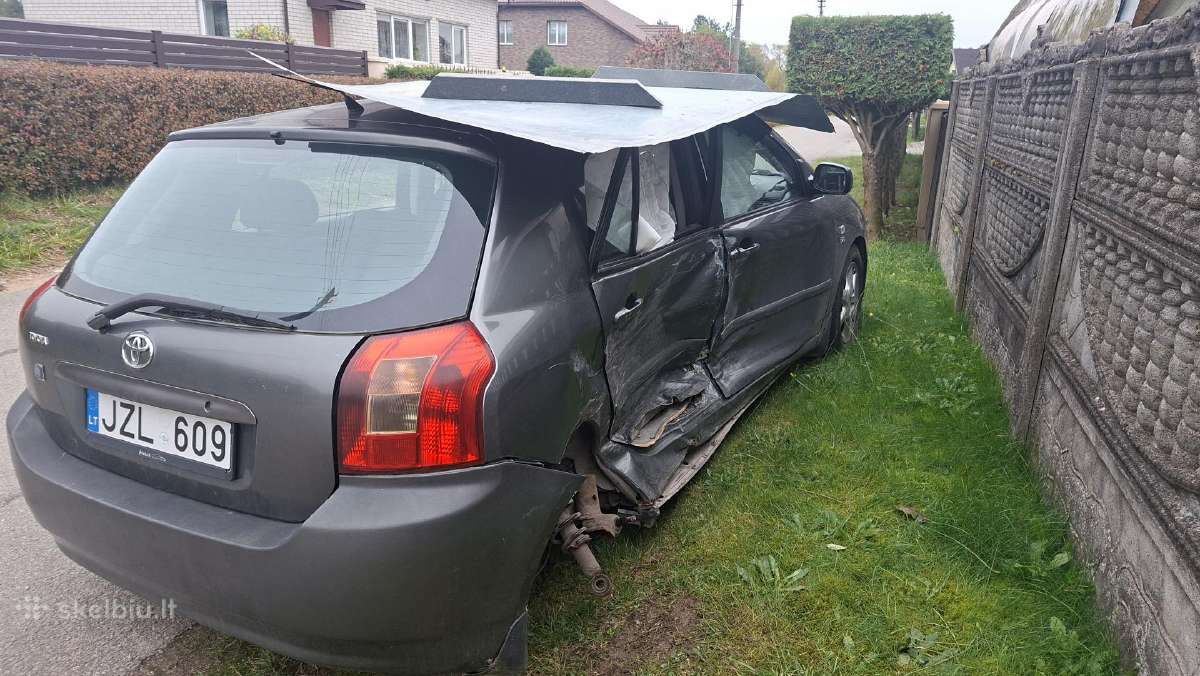Toyota corolla dalimis - nuotraukos Nr. 5