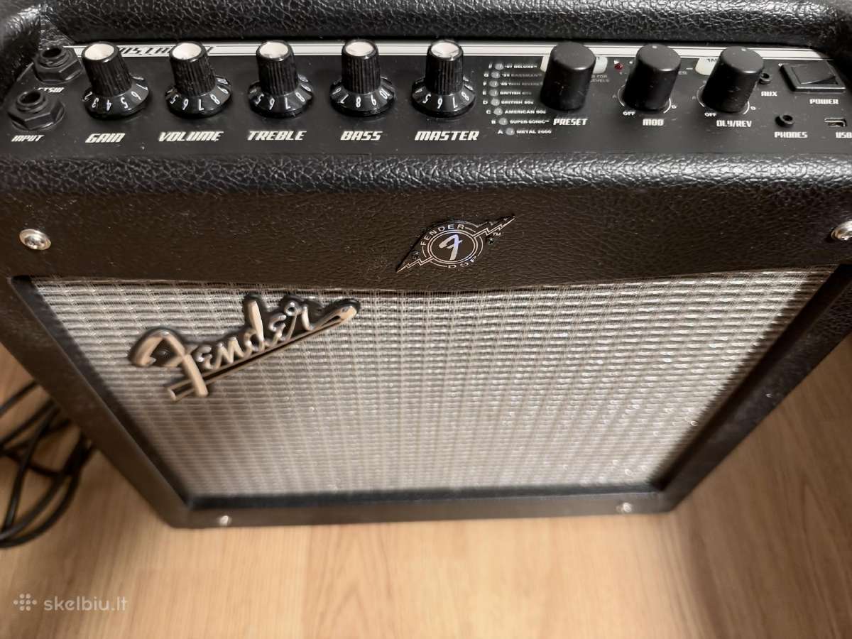 Fender Mustang I V.2 (Kaip naujas) - nuotraukos Nr. 2