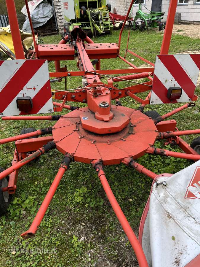 Claas 46 Claas 250 Kuhn grėblys - nuotraukos Nr. 4
