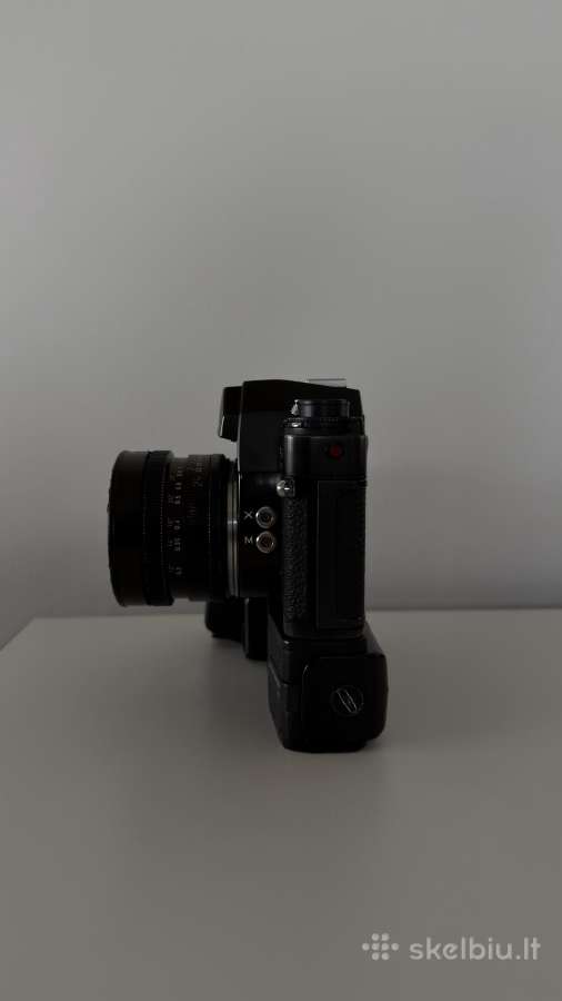 Leica R3 + Winder R3 + Leitz Elmarit-r 24mm f2.8 - nuotraukos Nr. 2