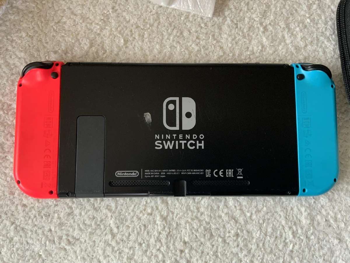 Nintendo Switch V2 konsolė (pilnas komplektas + dė - nuotraukos Nr. 7