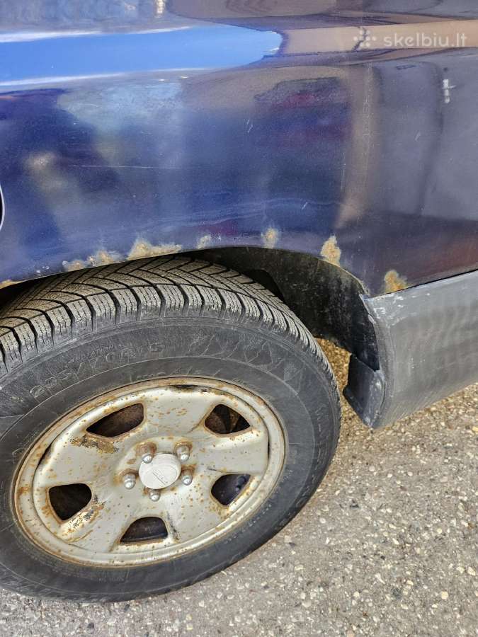 Subaru Forester 2000m - nuotraukos Nr. 10