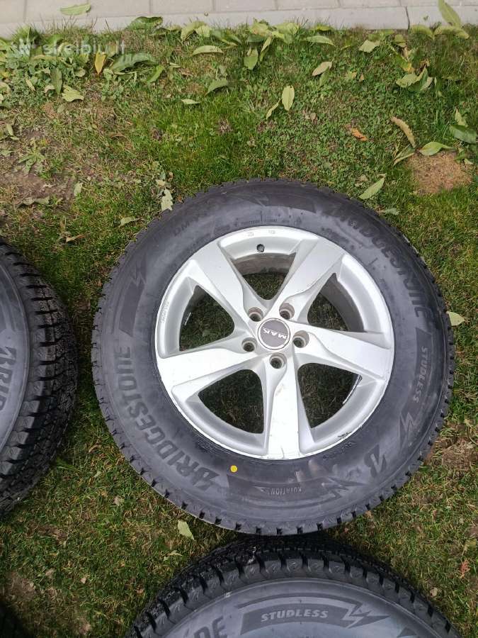 Ratlankiai su naujomis padangomis 235/65 r17 - nuotraukos Nr. 2