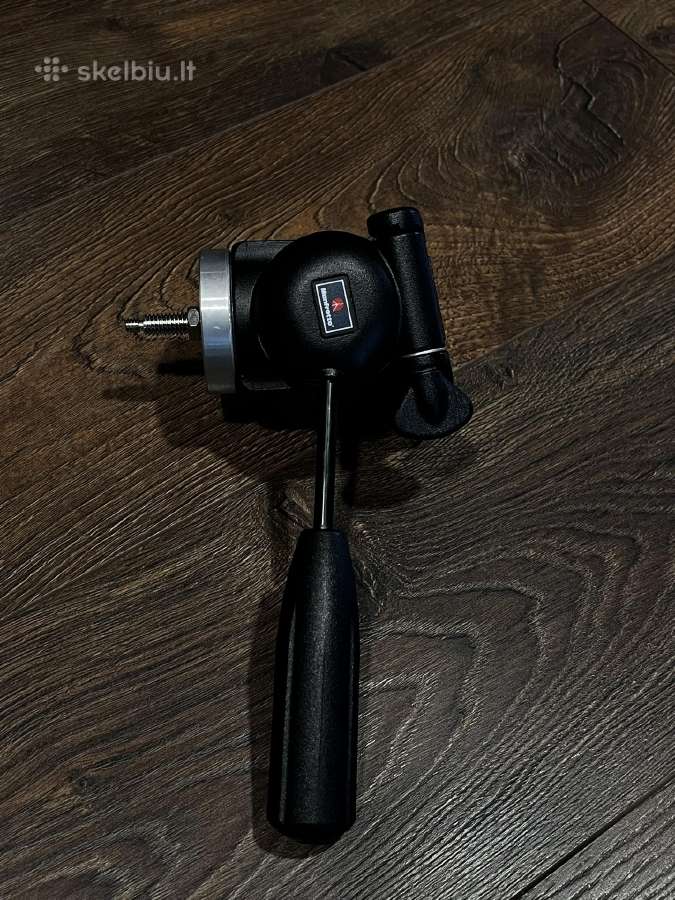 Trikojis stovas Induro A014 su Manfrotto 804 galva - nuotraukos Nr. 3