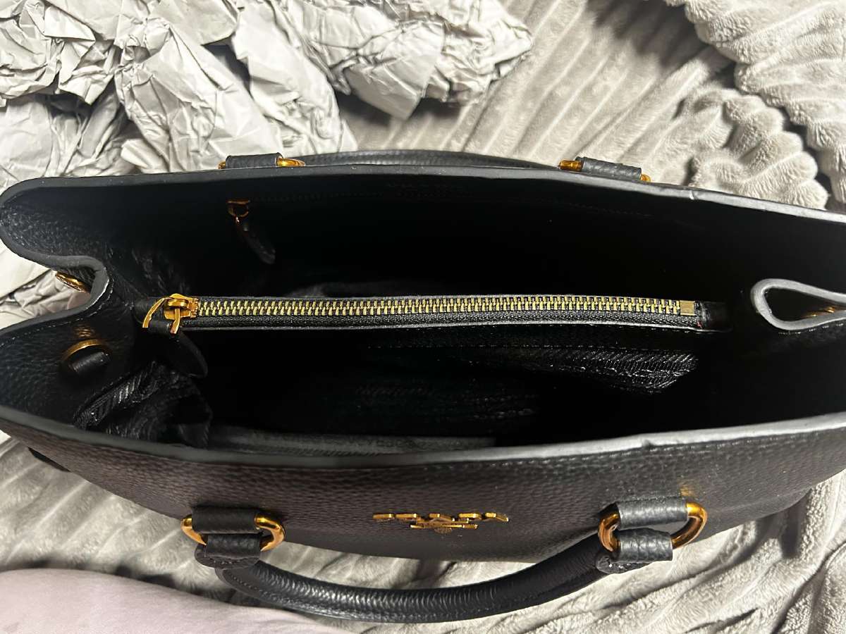 Prada rankinė - nuotraukos Nr. 5