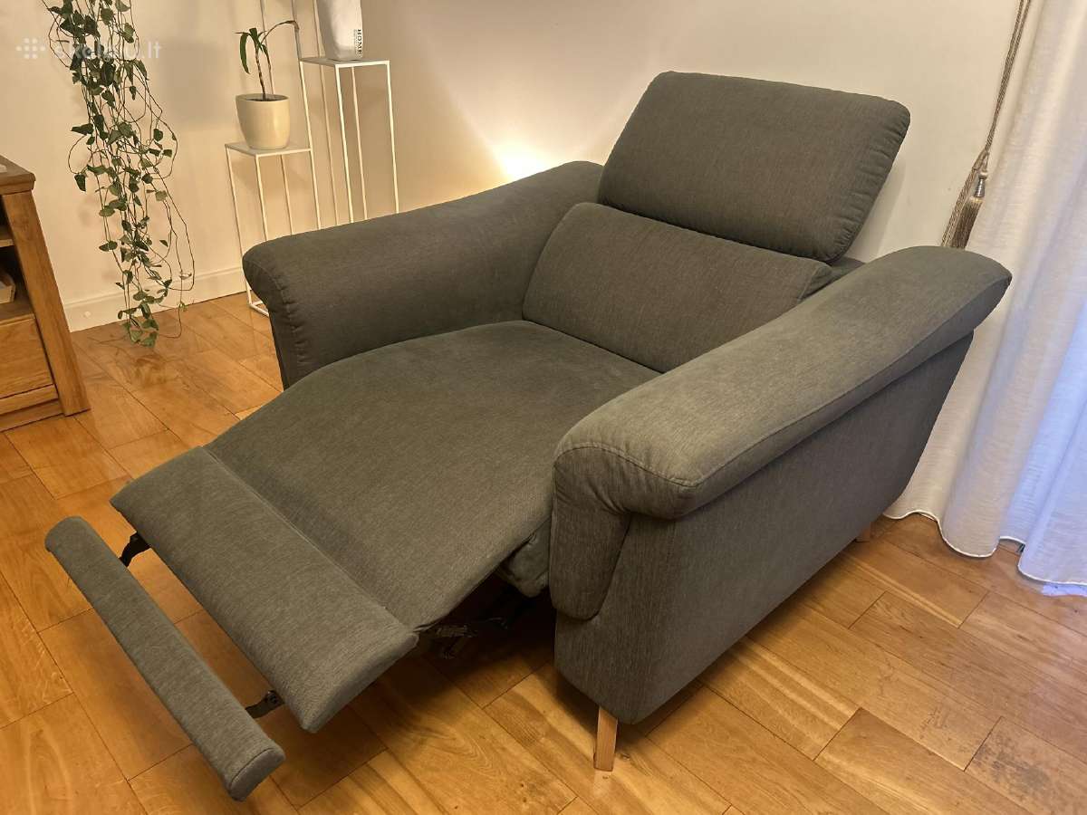 Minkšti baldai su miegama funkcija ir reglaineriu - nuotraukos Nr. 4