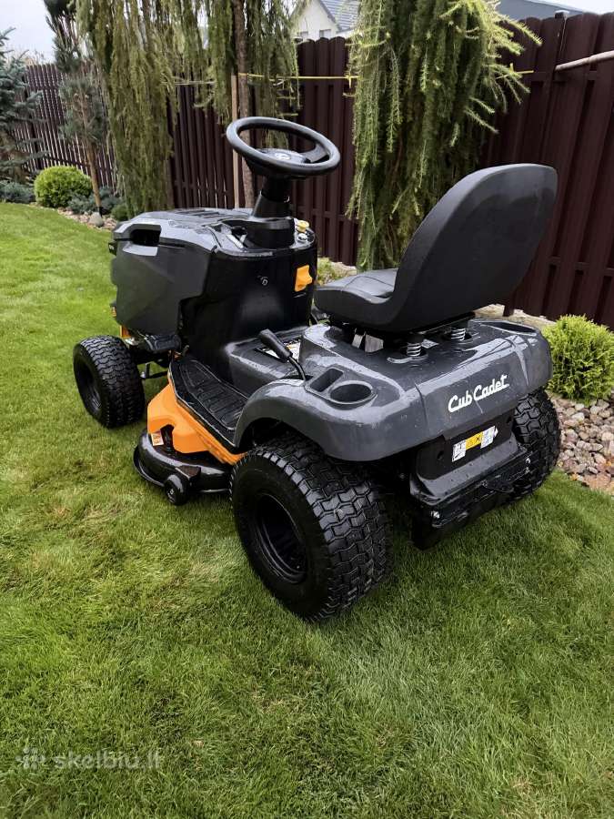 Sodo traktoriukas Cub cadet - nuotraukos Nr. 4