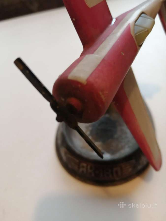 Senovinis Ssrs lėktuvo Jak-18p modelis – peleninė - nuotraukos Nr. 3