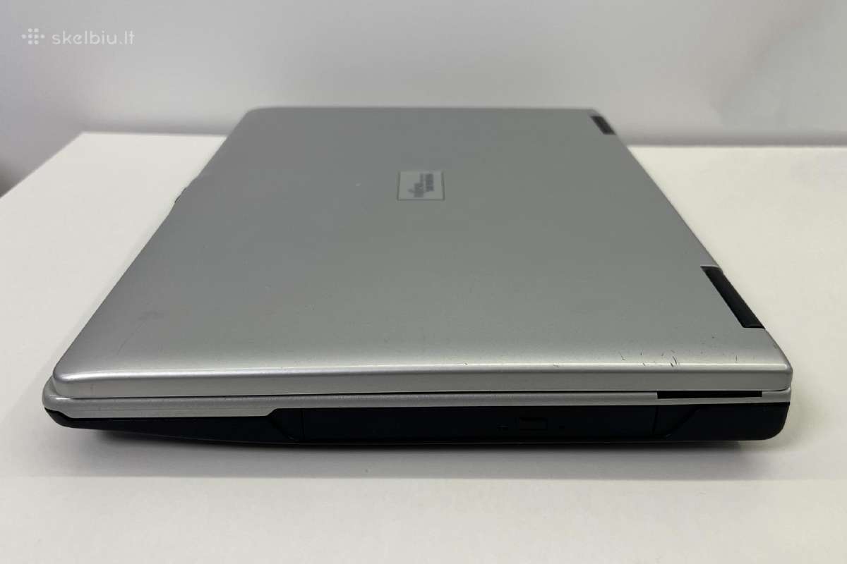Fujitsu Siemens Amilo A1650g - nuotraukos Nr. 4