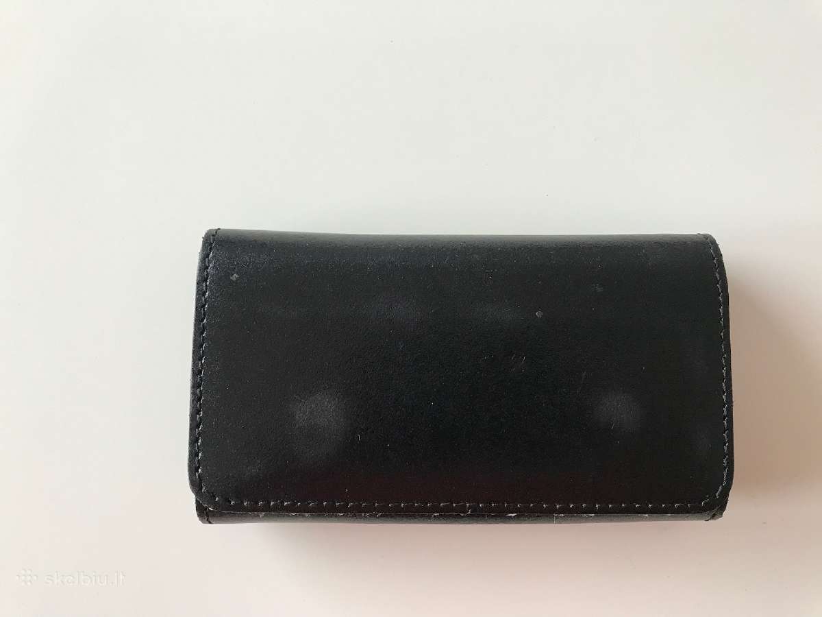 Pigiai parduodu telefono dėklą