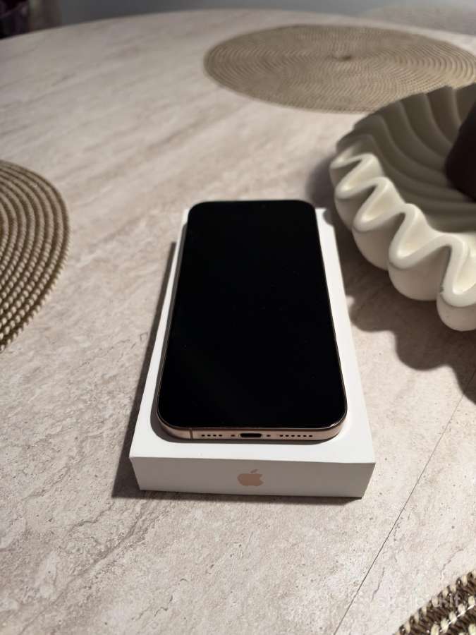 iPhone 16 Pro Max 256gb Desert Titanium - nuotraukos Nr. 2