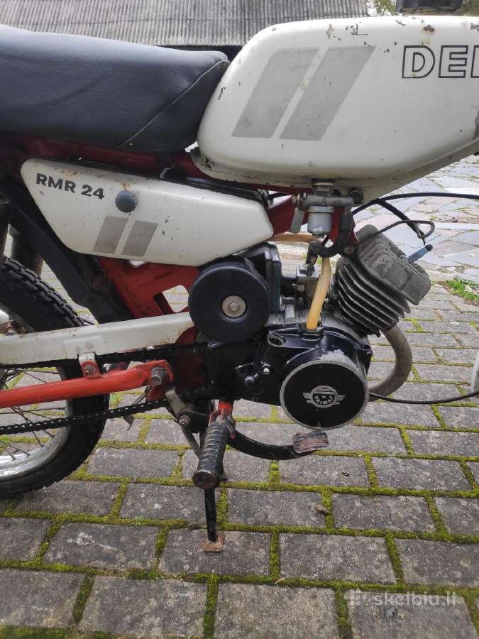 Motoroleriai mopedai - nuotraukos Nr. 6