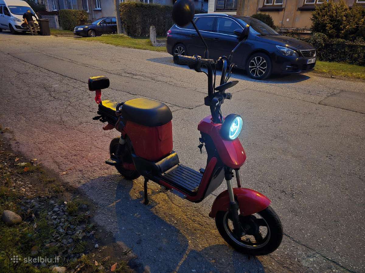 Elektrinis motoroleris - nuotraukos Nr. 5